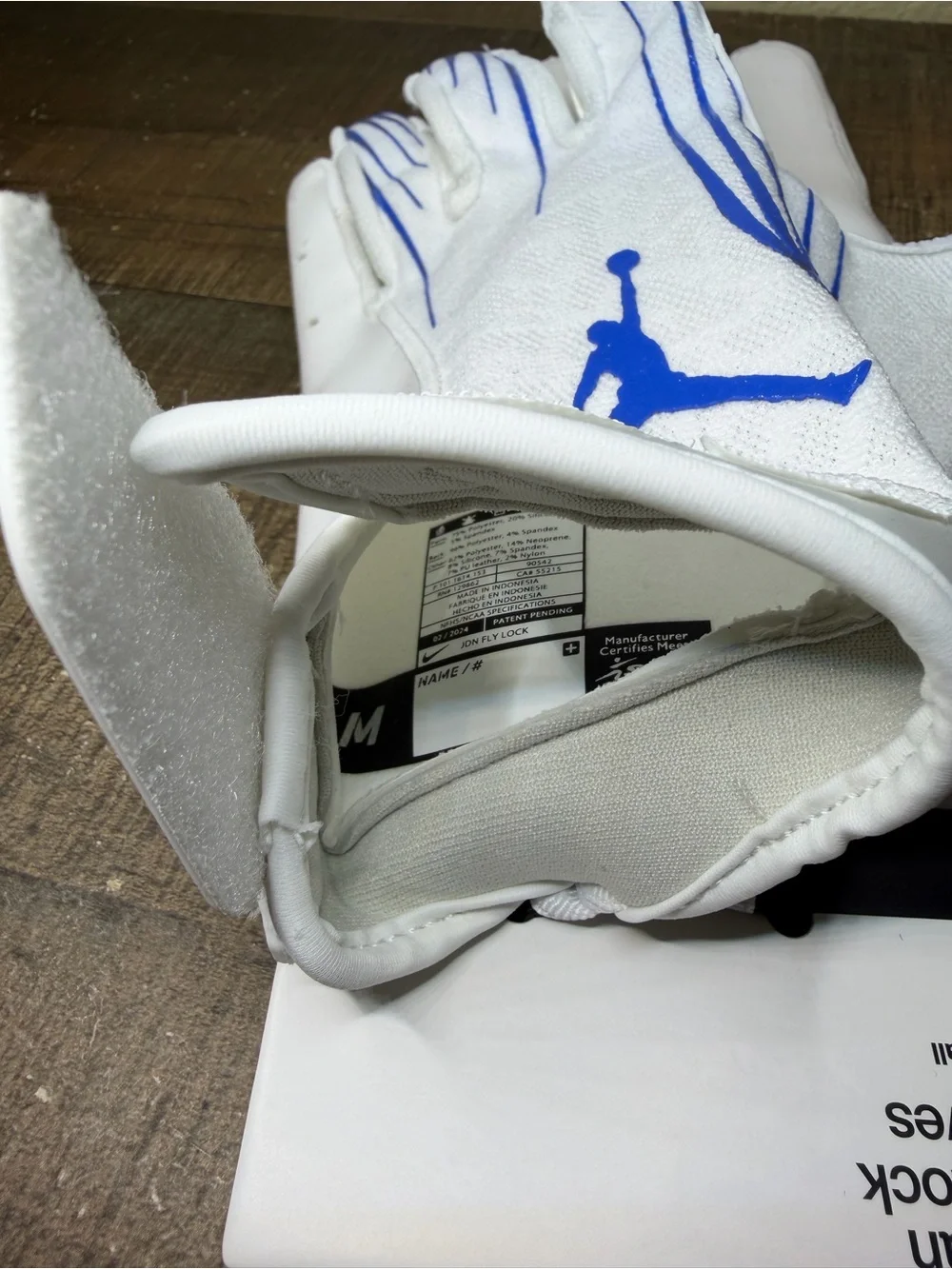 Jordan fly lock